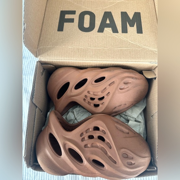 Yeezy Other - Yeezy Kids Foam Runners